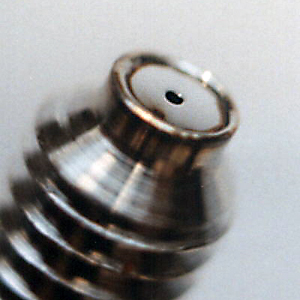 DE: Edelstahl/Wolfram.
EN: Stainless Steel/Tungsten